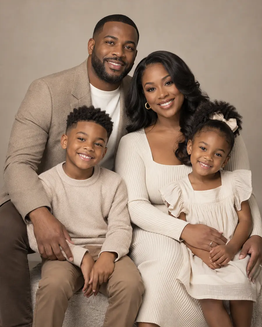 Couples and family portrait session at Éniary Studio